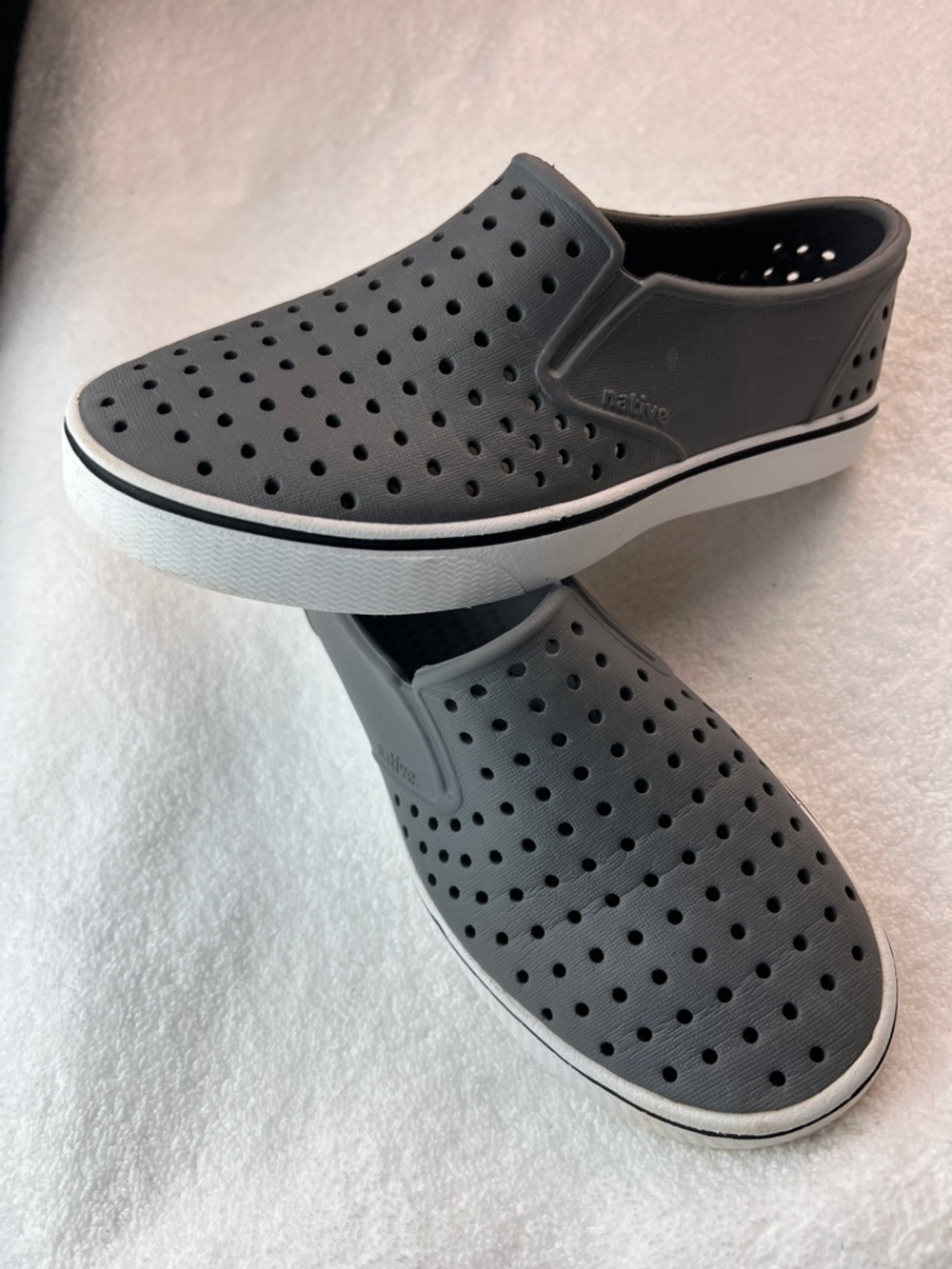 NATIVE J1 Gray/White Unisex Native Miles sneakers Slip resistant water shoes